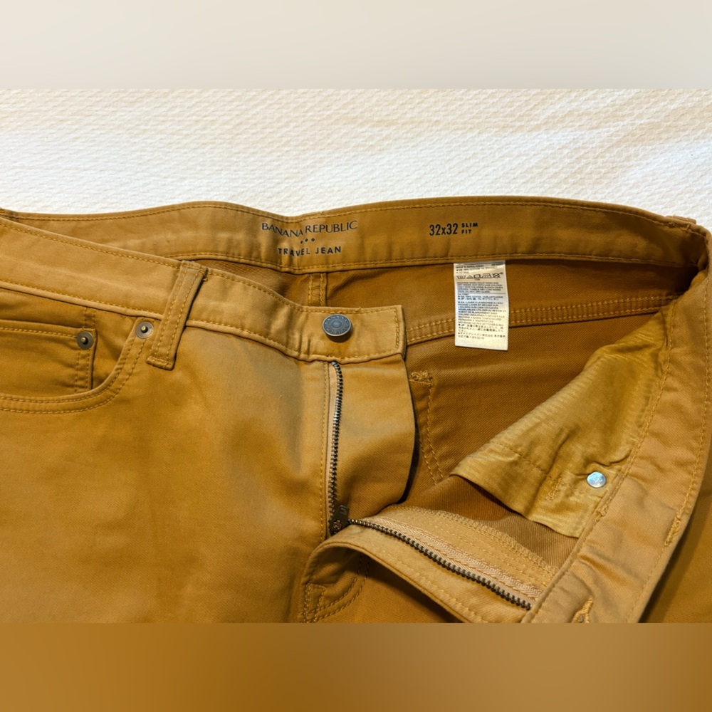 Banana Republic Men's Tan Travel Jeans Slim